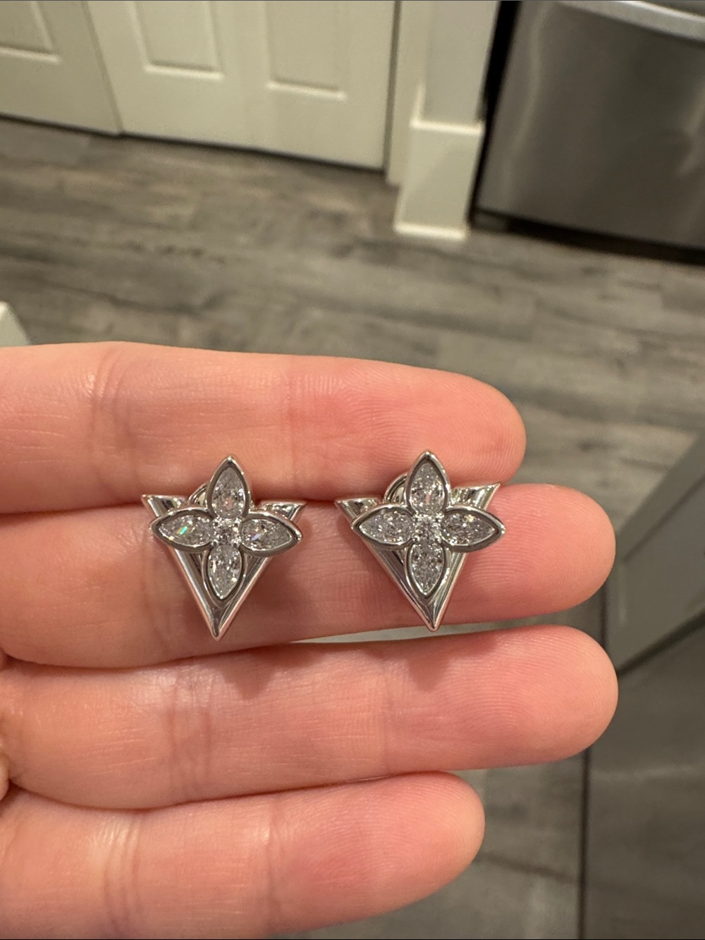 Silver Tone CZ Cloverleaf Ear Jacket Earrings Geometric Floral Studs